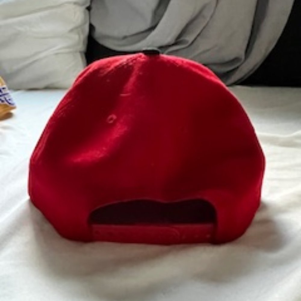 Niners Red Snapback - Picture 2 of 2